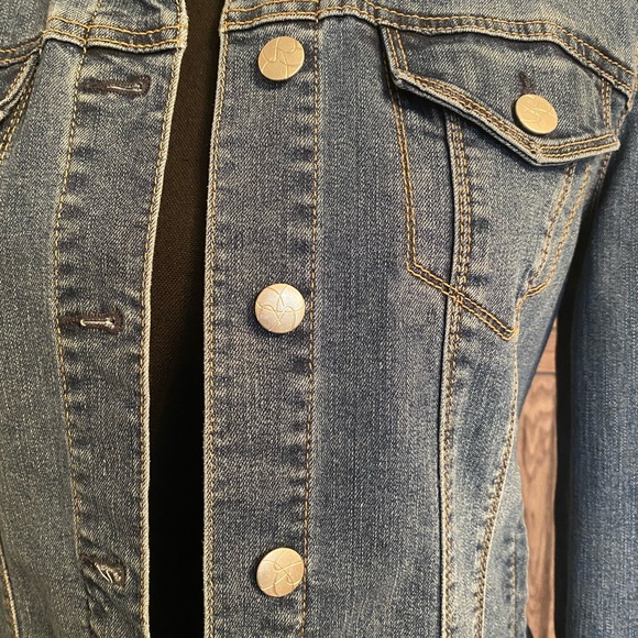 Jessica Simpson Lori Denim Jacket - Picture 4 of 12